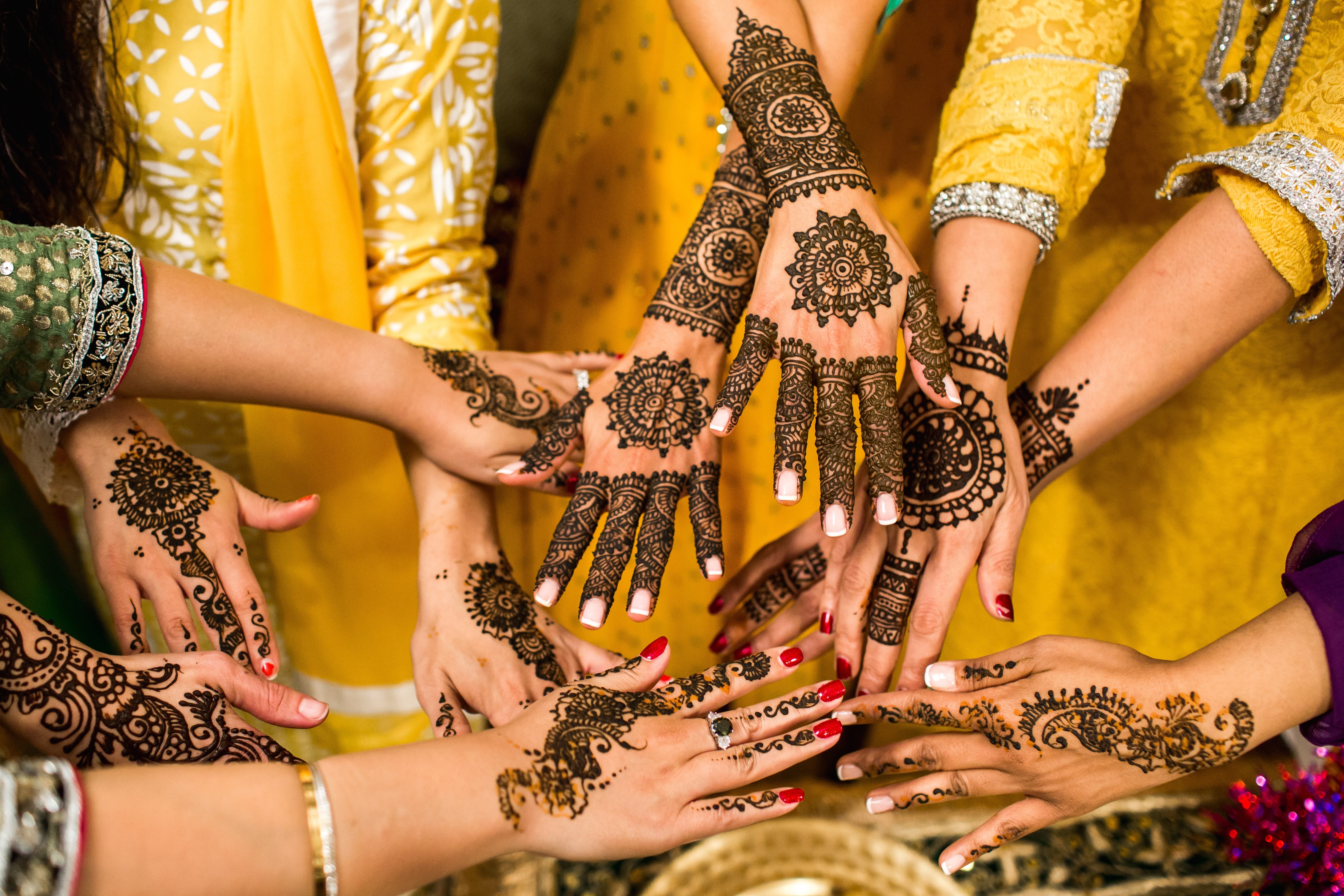 Mehndi Artist at Work